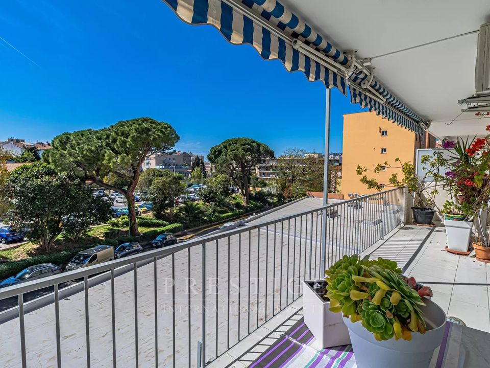 Lejlighed i Antibes, Alpes-Maritimes - foto 1