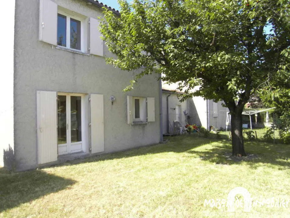 Villa i Cognac, Charente - foto 1