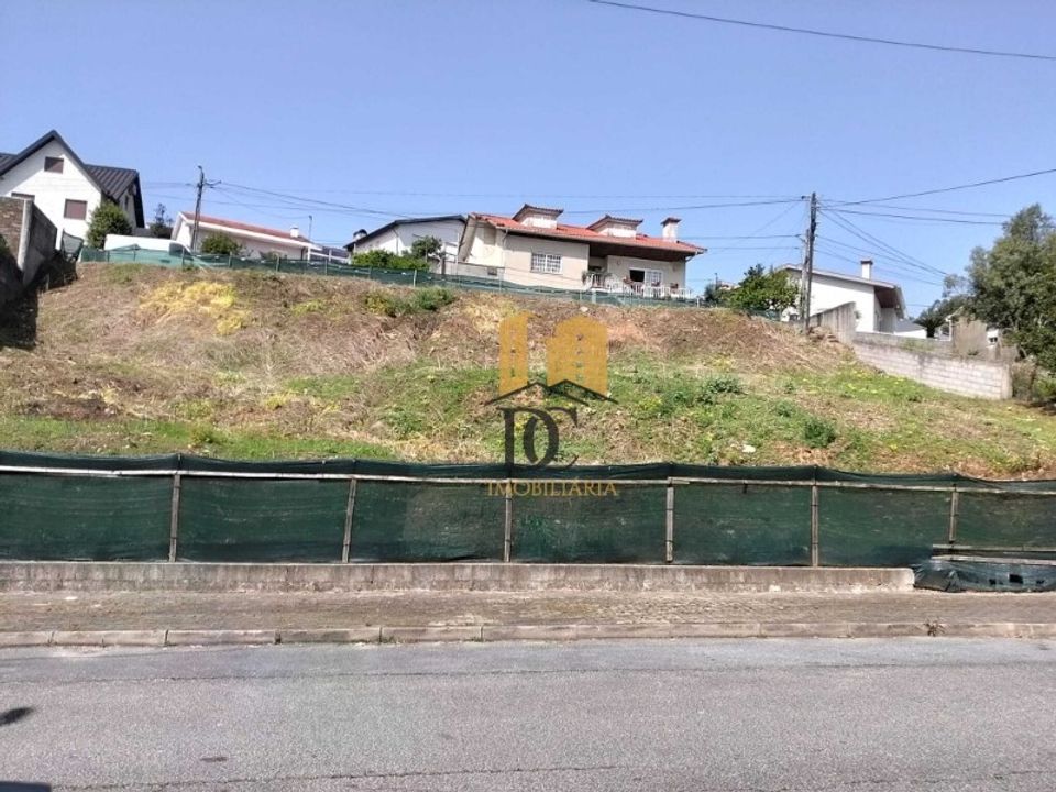 Helårsgrund i Vila Nova de Famalicao, Braga - foto 1