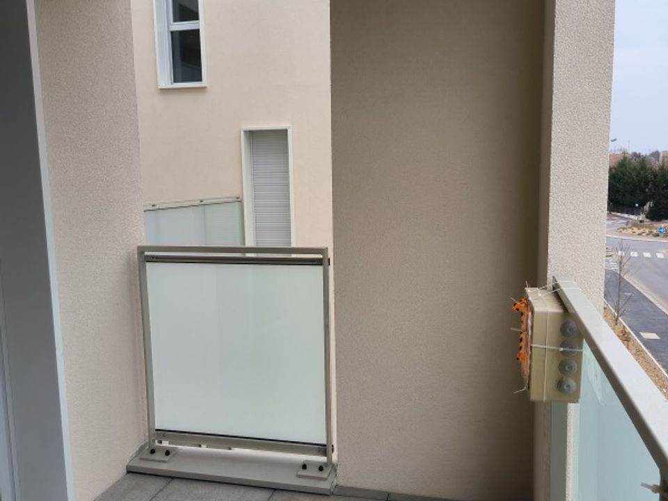 Apartment in Villefranche-sur-Saône, Rhone - photo 5