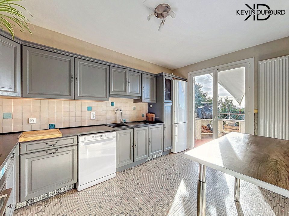 Villa i Aubenas, Ardeche - bilde 4