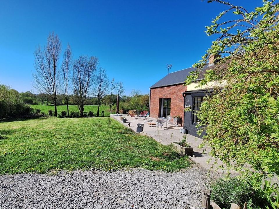 Villa i Saint-Hilaire-sur-Helpe, Nord - foto 2