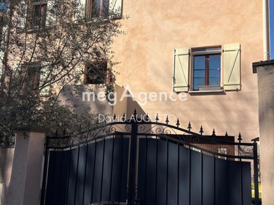 Byhus i Oullins, Rhone - foto 1