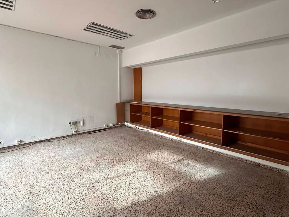 Erhvervsejendom i Valencia, Valencia - foto 3