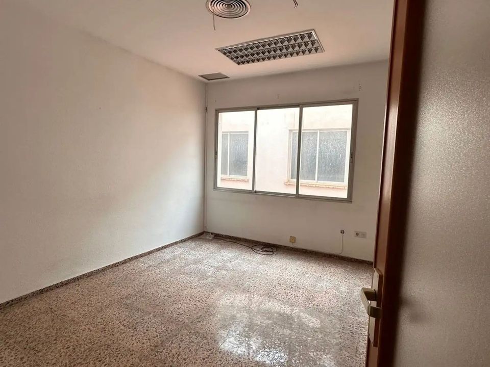 Erhvervsejendom i Valencia, Valencia - foto 5