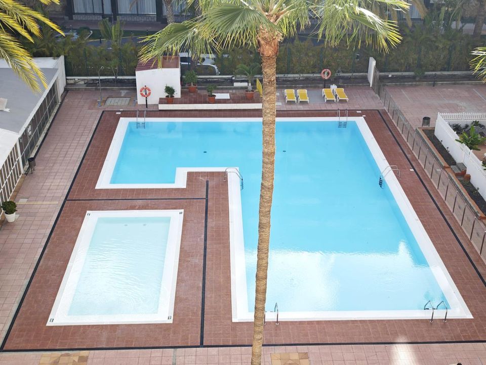Lejlighed i Playa Del Ingles, Gran Canaria - foto 1