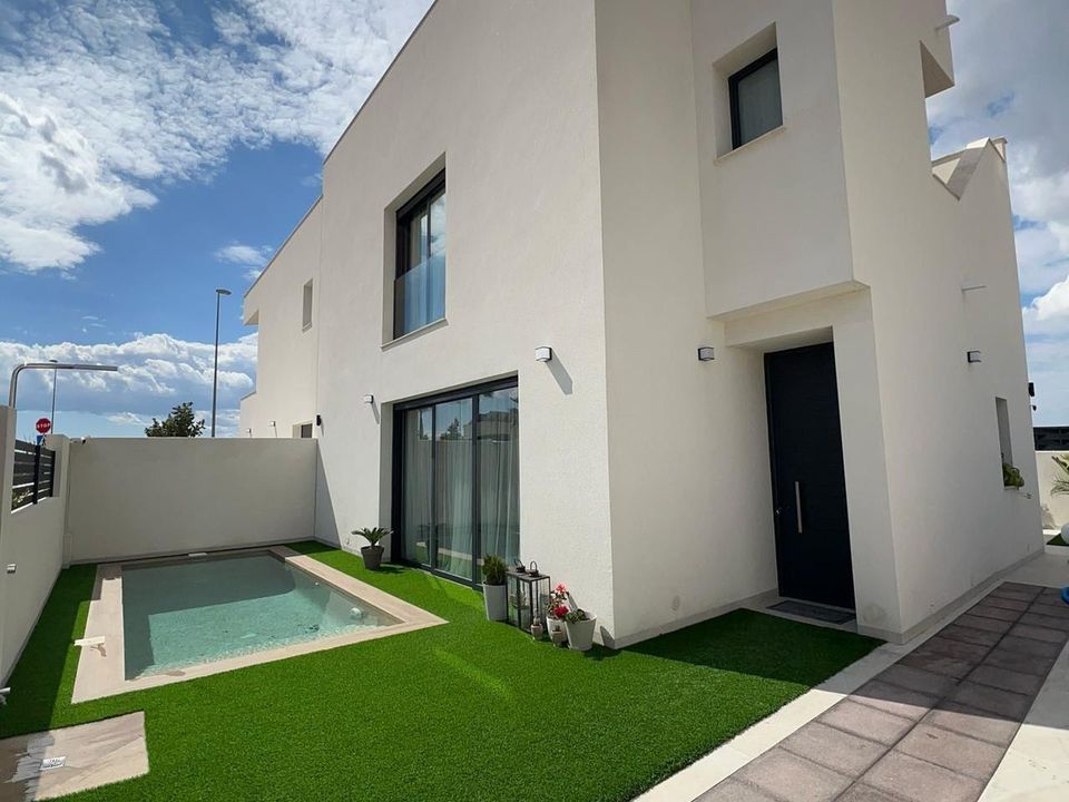 Villa i Benijofar, Alicante - foto 1