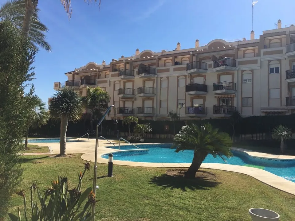 Lejlighed i Torrox, Malaga - foto 1