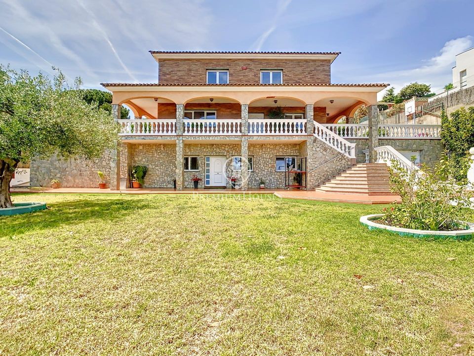 Villa i Badalona, Barcelona - foto 2
