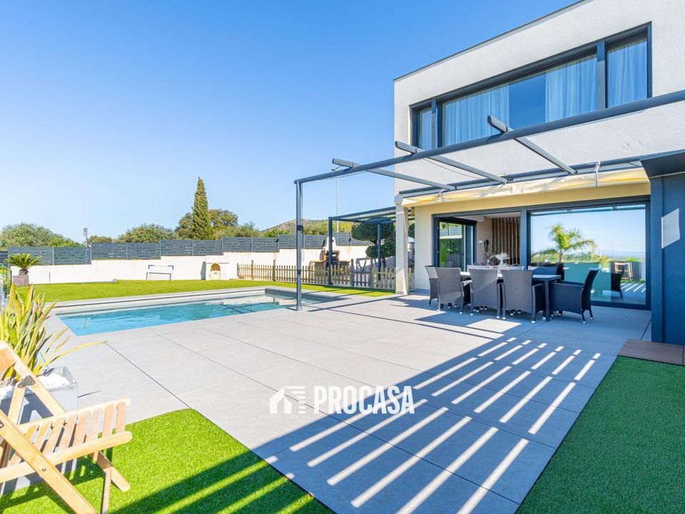 Villa i Palau-Saverdera, Gerona - foto 1