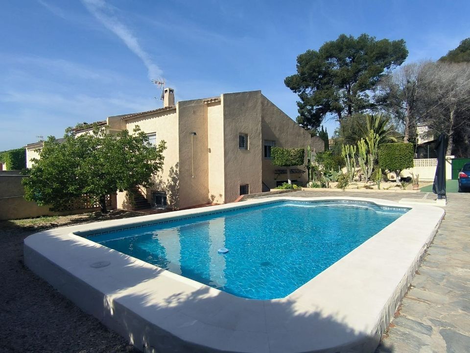 Villa i La Nucia, Alicante - foto 1