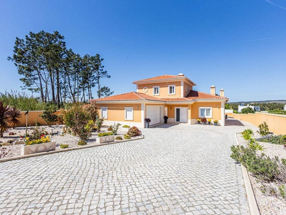 Byhus i Caldas da Rainha, Leiria - foto 1