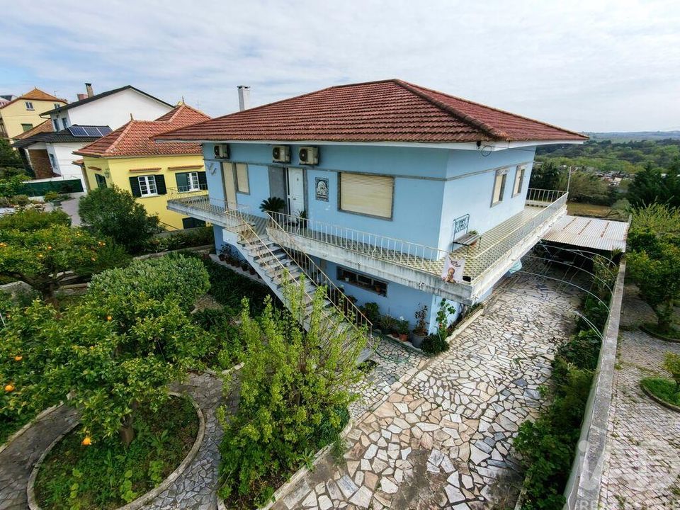 Dorpshuis in Cadaval, Lisbon - foto 1
