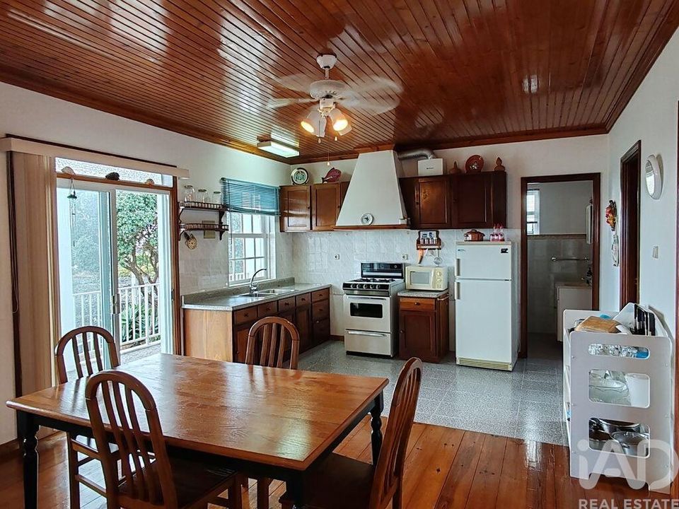 Casa de pueblo en Lajes do Pico, Pico - foto 5