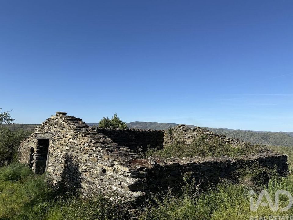 Helårsgrund i Vila Nova de Foz Coa, Guarda - foto 5
