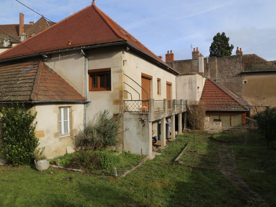 Villa i Autun, Saone-et-Loire - foto 1