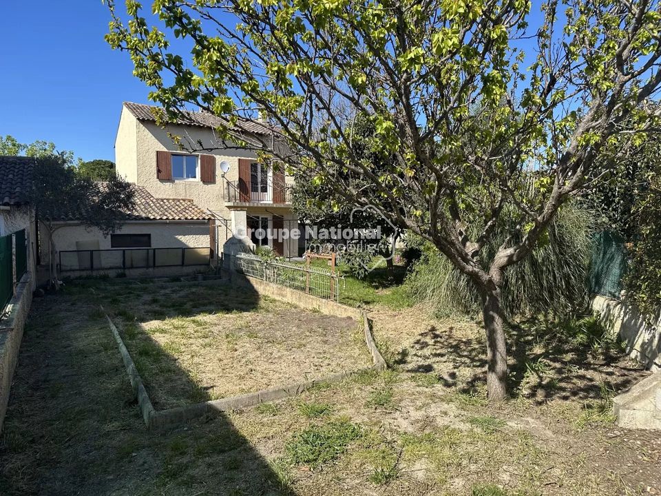 Villa i Saint-Martin-de-Crau, Bouches-du-Rhone - foto 1