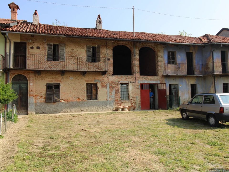 Villa i Sommariva Perno, Cuneo - foto 1
