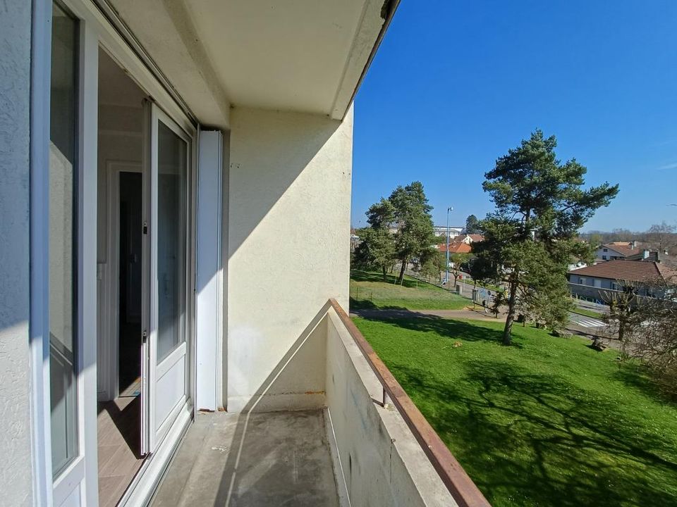 Lejlighed i Luxeuil-les-Bains, Haute-Saone - foto 1