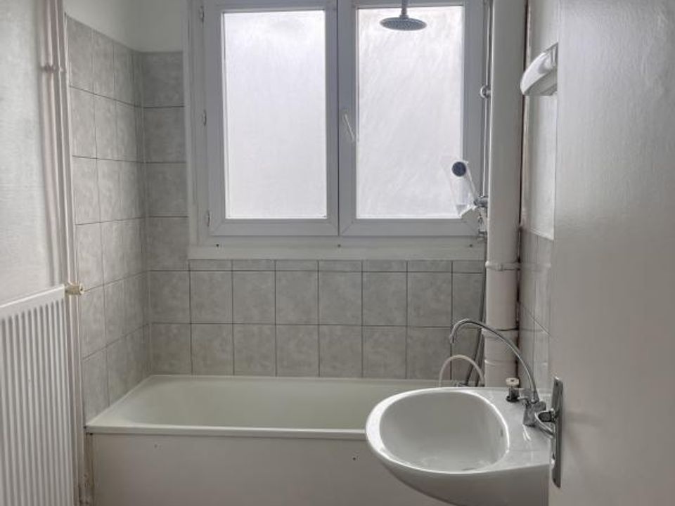Lejlighed i Luxeuil-les-Bains, Haute-Saone - foto 4