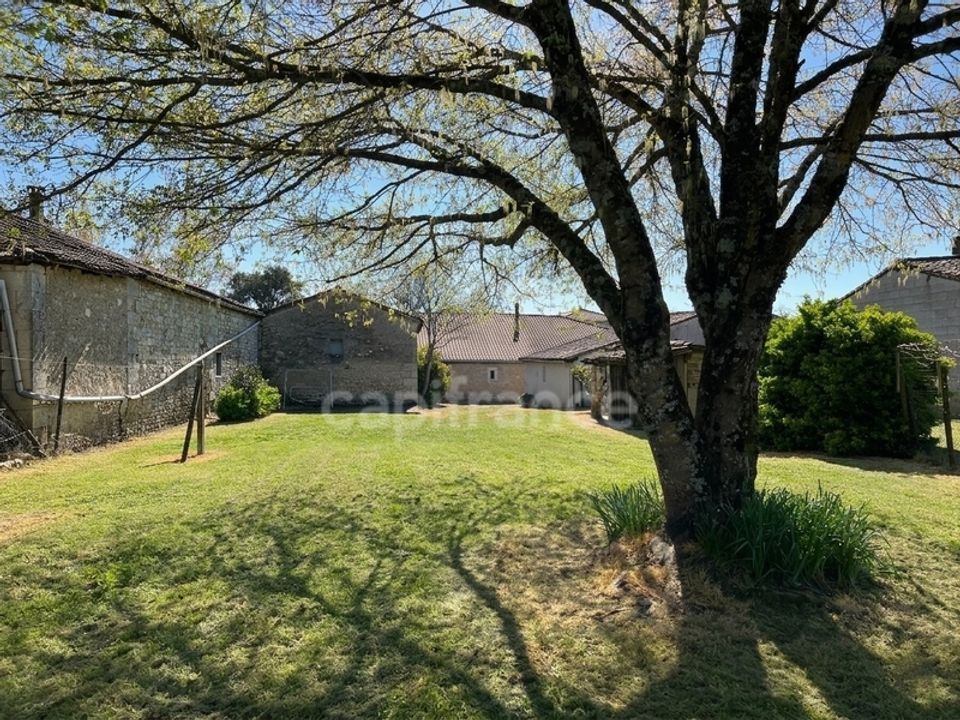 Landsbyhus i Chepniers, Charente-Maritime - foto 2