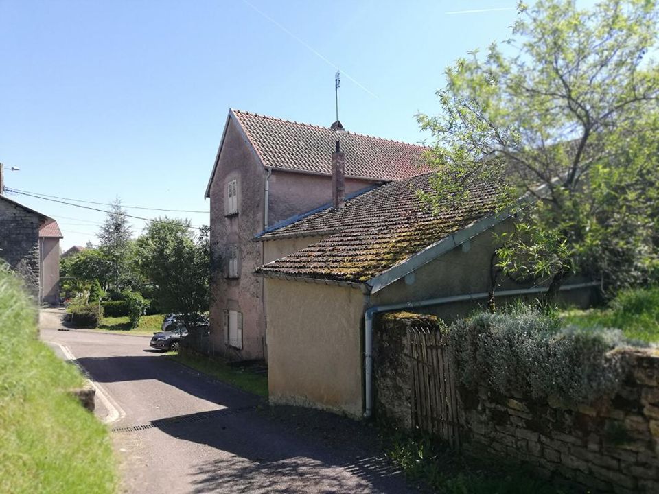 Landsbyhus i Anchenoncourt-et-Chazel, Haute-Saone - foto 2