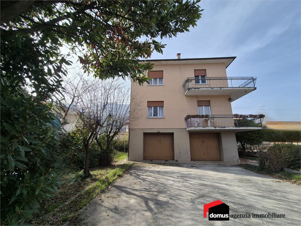 Villa i Piovene Rocchette, Vicenza - foto 1