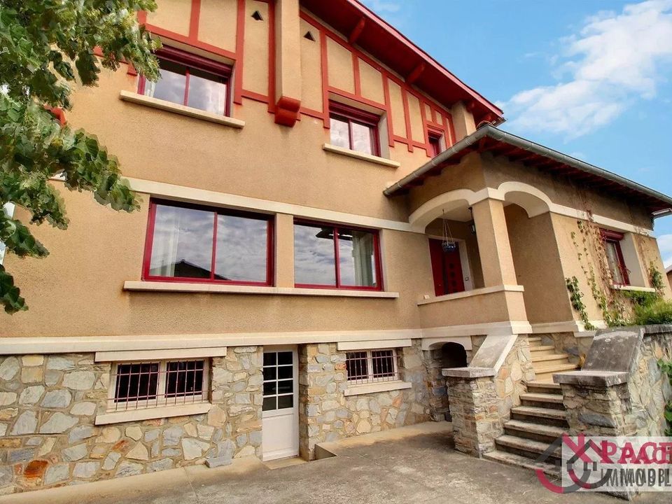 Dorpshuis in Castres, Tarn - foto 1