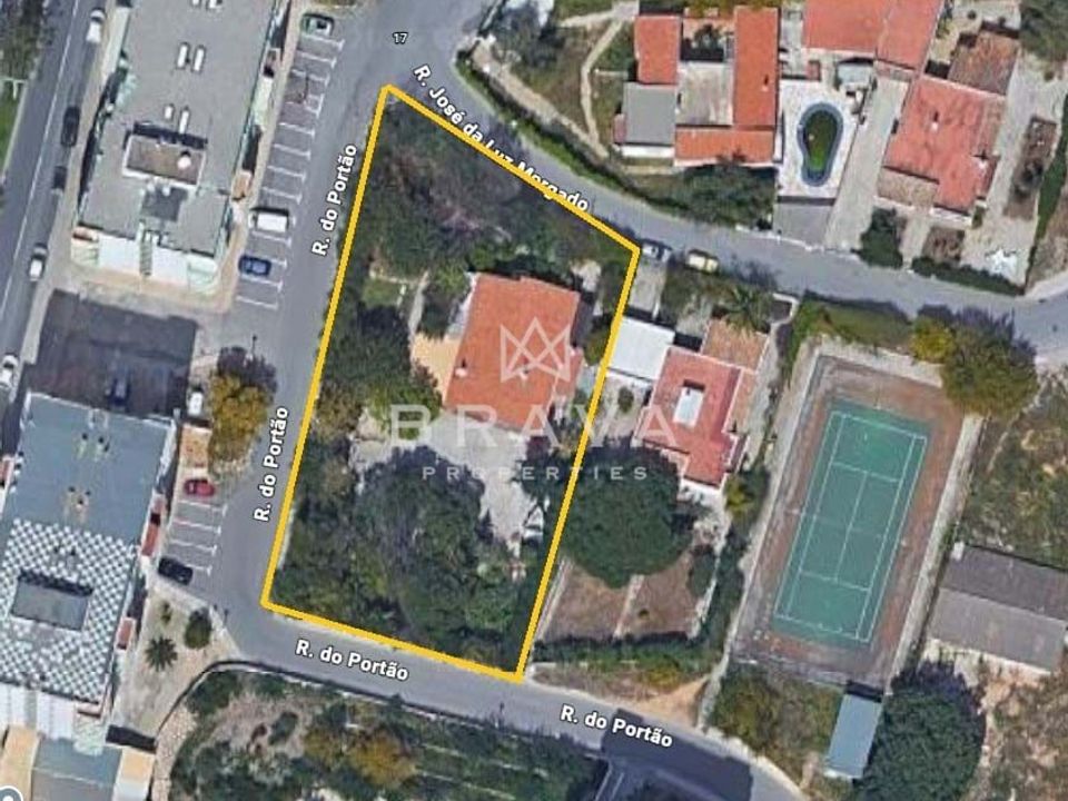 Helårsgrund i Quarteira, Faro - foto 1