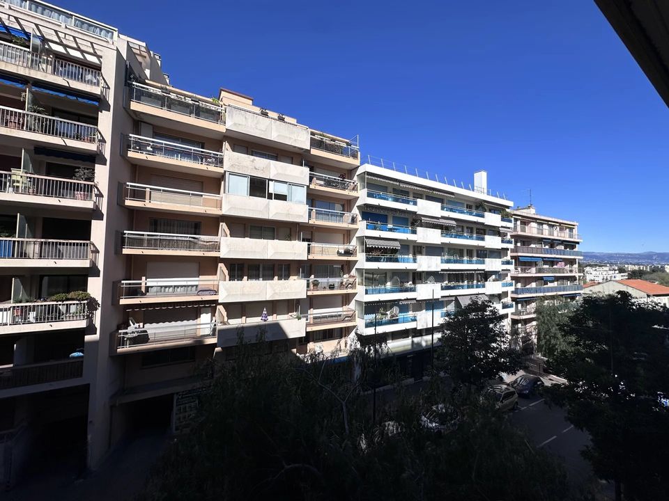 Lejlighed i Antibes, Alpes-Maritimes - foto 1
