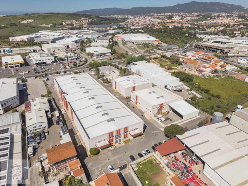 Commercial property in Rio de Mouro-Estacao, Lisbon - photo 5