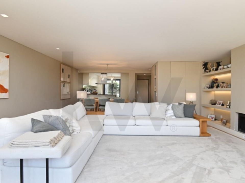 Villa in Alcabideche, Lisbon - photo 1