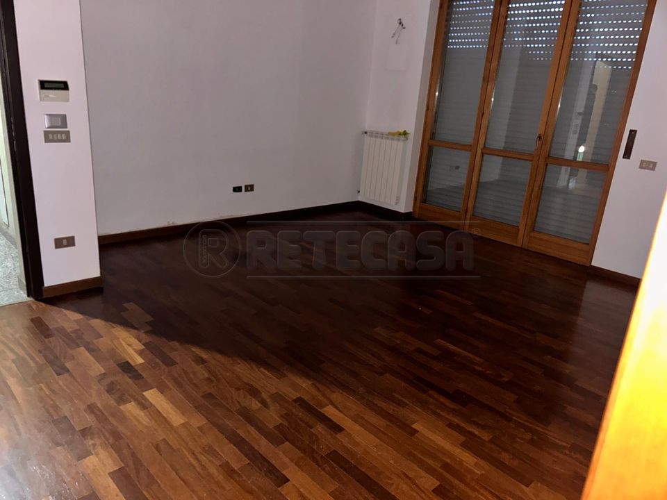 Lejlighed i Boltiere, Bergamo - foto 2