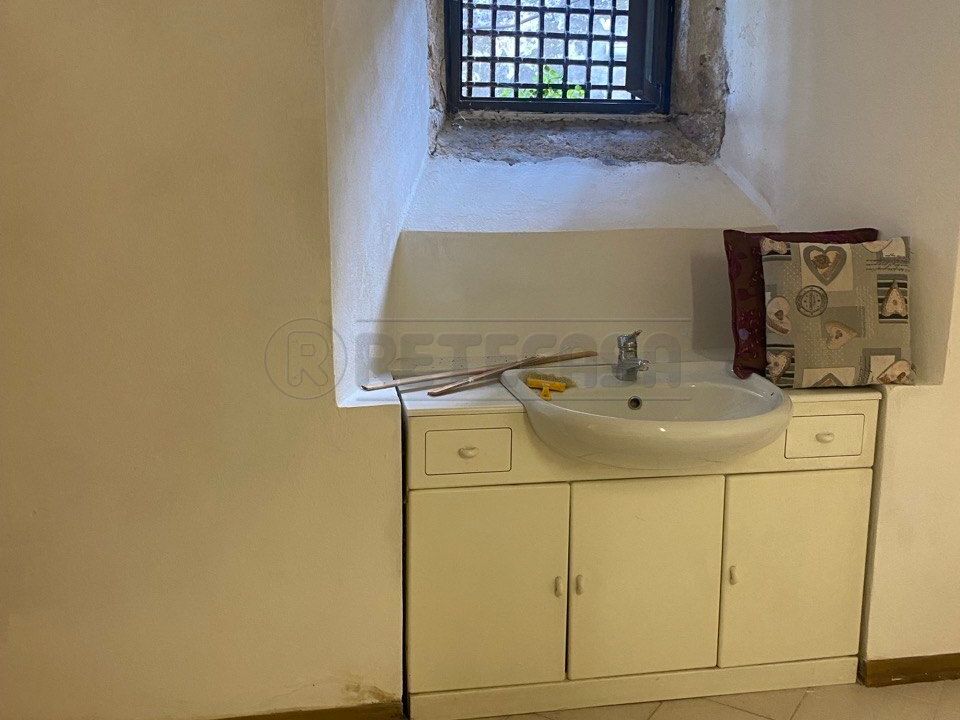 L'establiment comercial a Orgiano, Vicenza - foto 5