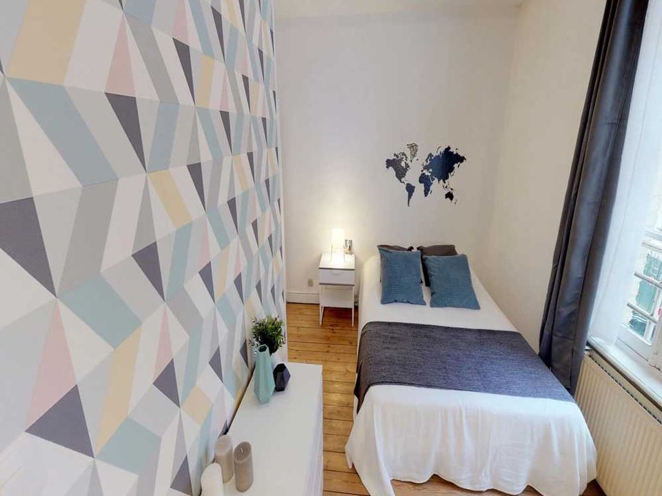 Apartment in Lille, Nord - photo 2