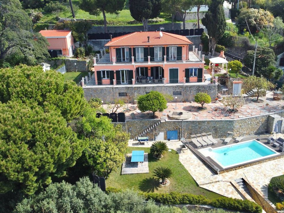Villa i Bordighera, Imperia - foto 1