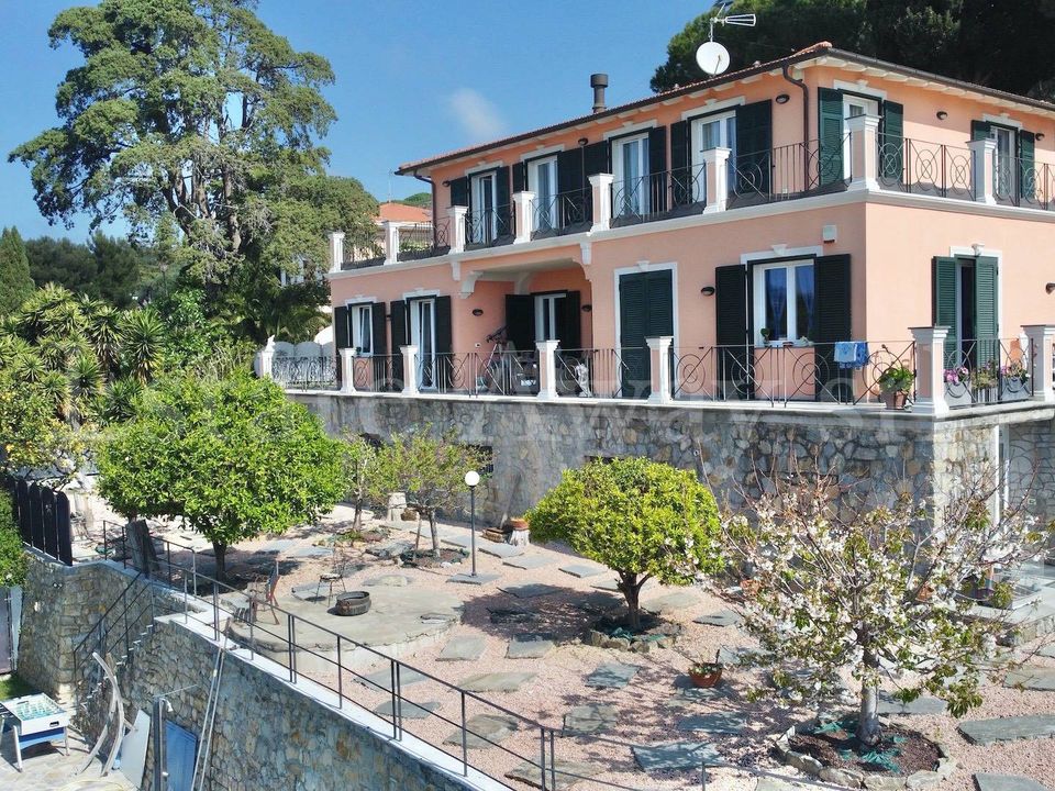 Villa i Bordighera, Imperia - foto 3