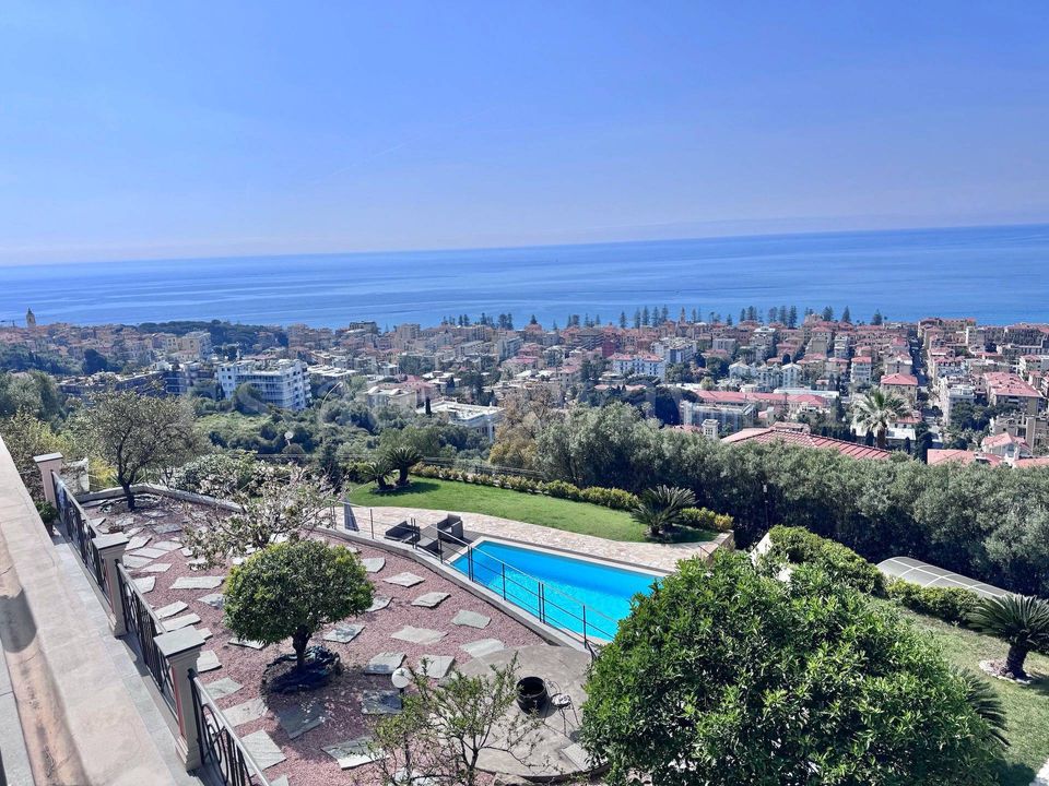Villa i Bordighera, Imperia - foto 4