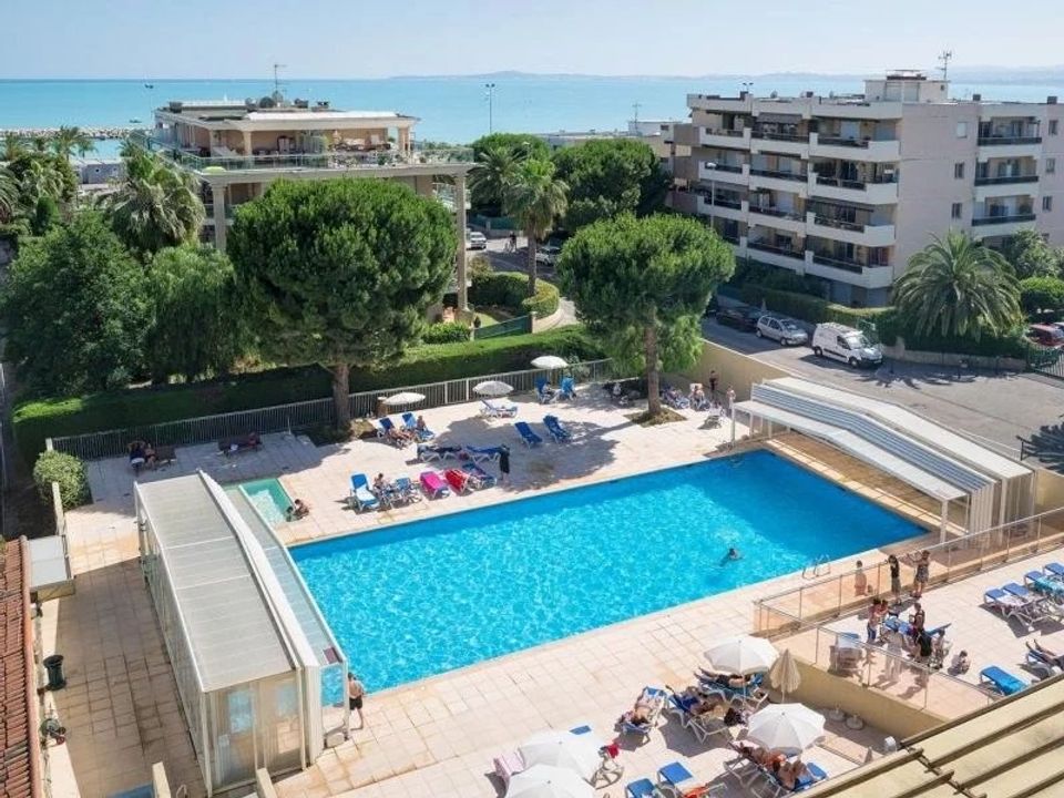 Lejlighed i Saint-Laurent-du-Var, Alpes-Maritimes - foto 1