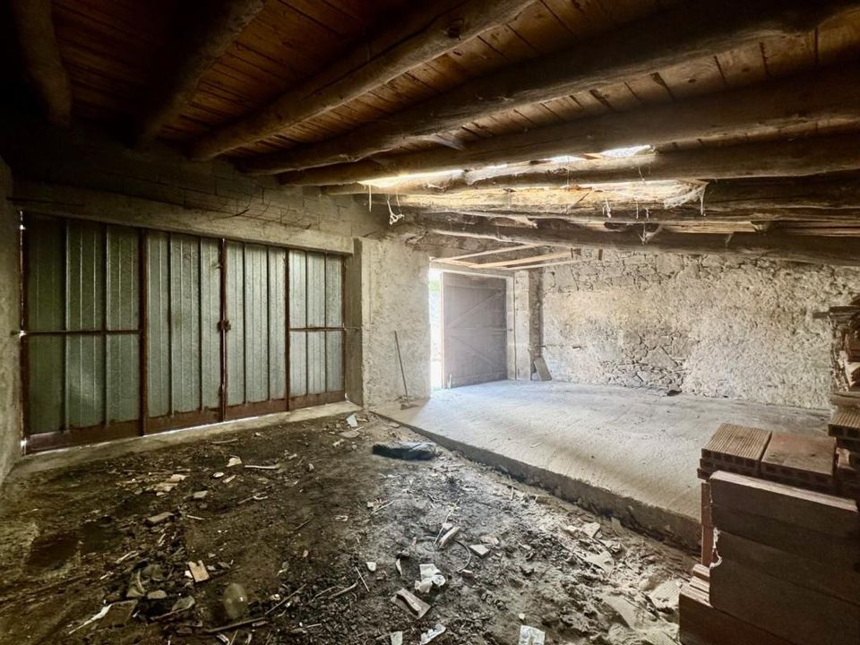 Garage i Saint-Salvy-de-la-Balme, Tarn - foto 3