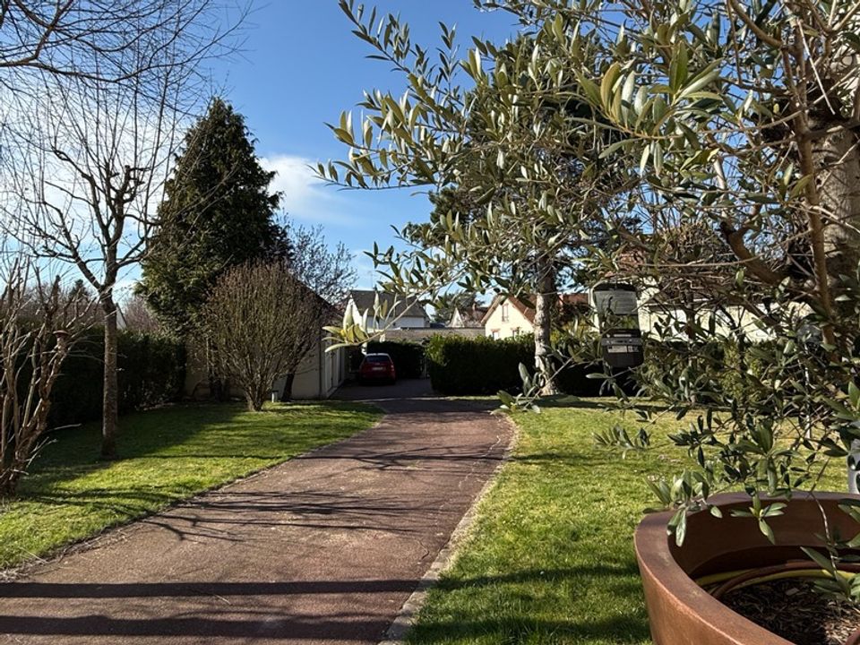 Villa i Fleury-les-Aubrais, Loiret - foto 3