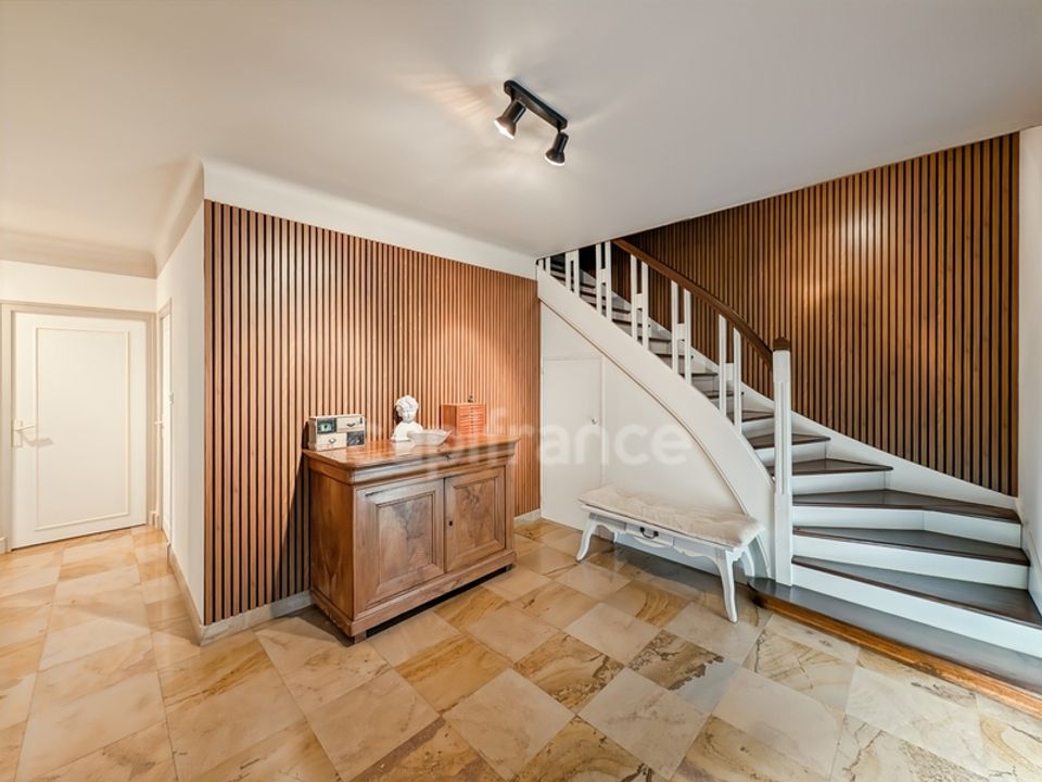 Villa i Chalon-sur-Saône, Saone-et-Loire - foto 3