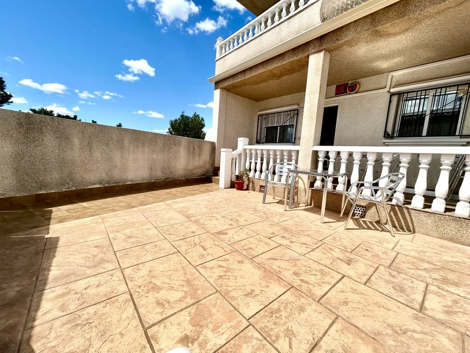 Lejlighed i Villamartin, Alicante - foto 2