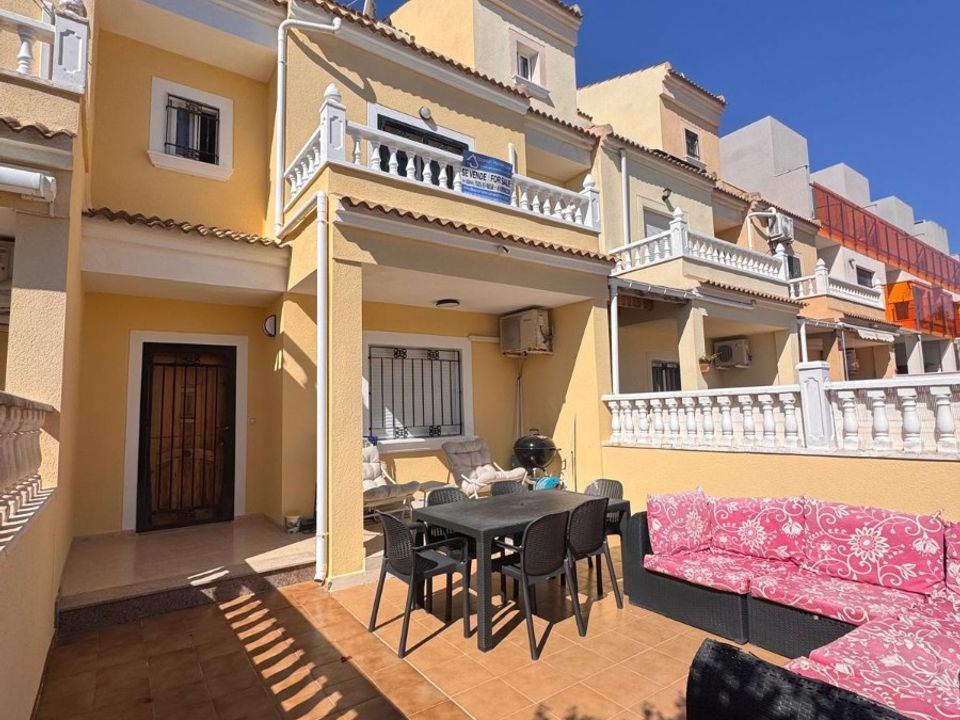 Byhus i Dehesa De Campoamor, Alicante - foto 1