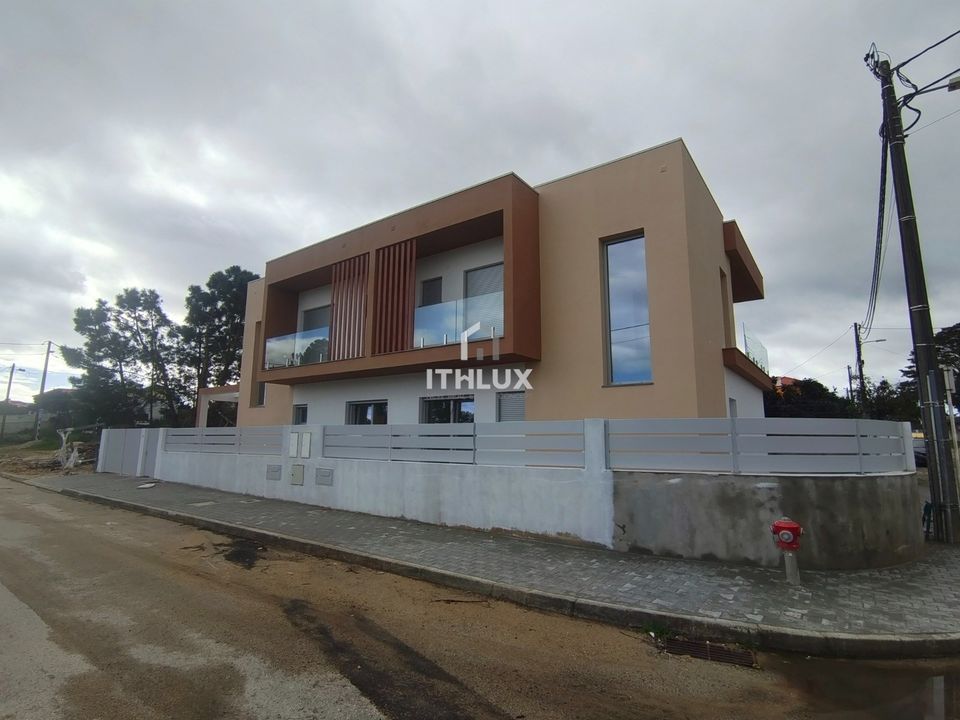Rækkehus i Seixal, Setubal - foto 1