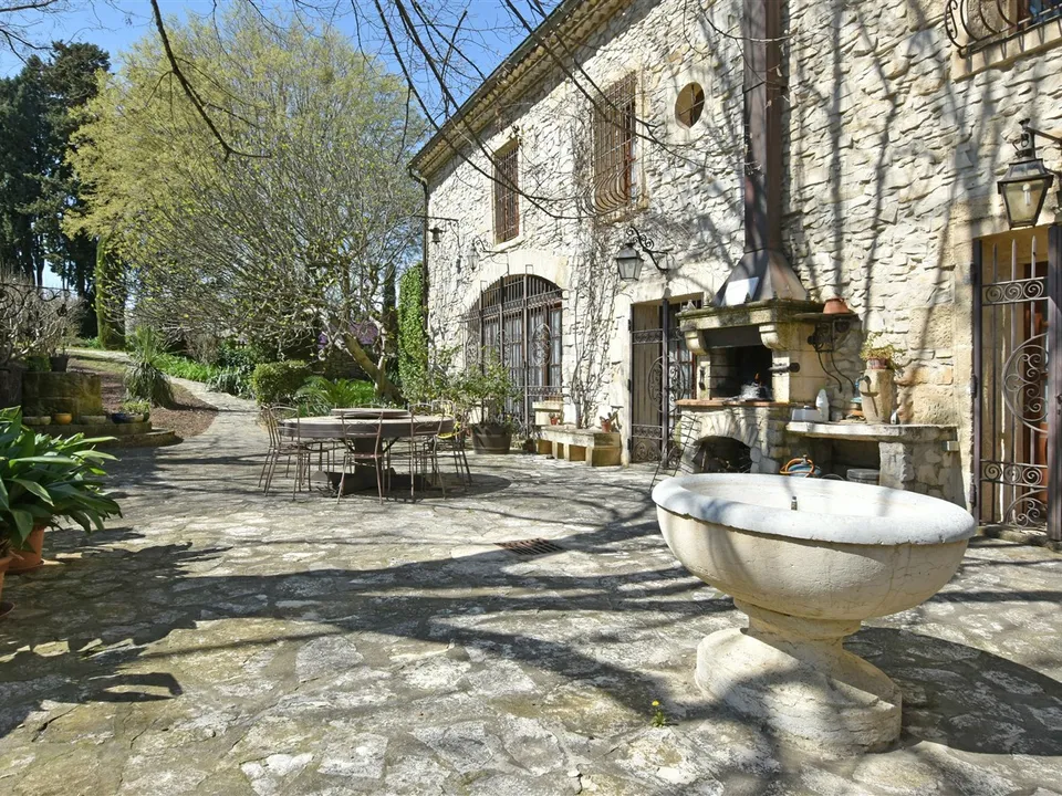 Villa i Saint-Dionisy, Gard - bilde 1