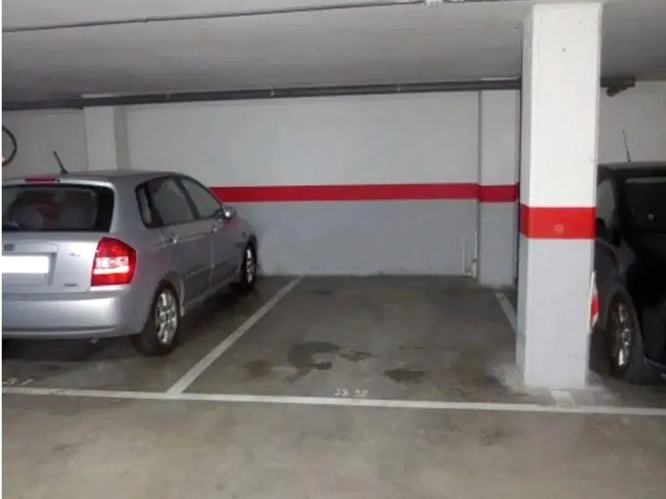Garage i Azuqueca De Henares, Guadalajara - foto 1