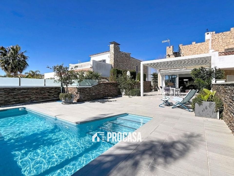 Villa i Empuriabrava, Gerona - foto 3