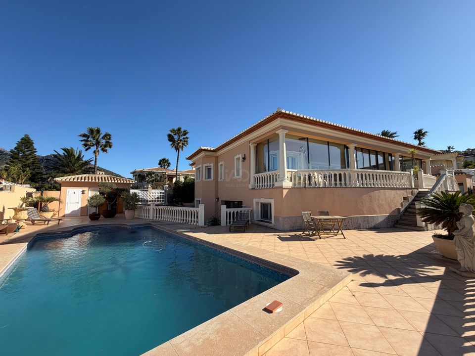 Villa i Alicante, Alicante - foto 1