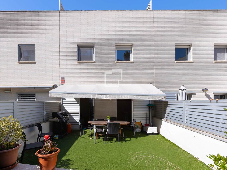 Villa i Sant Pol De Mar, Barcelona - foto 1